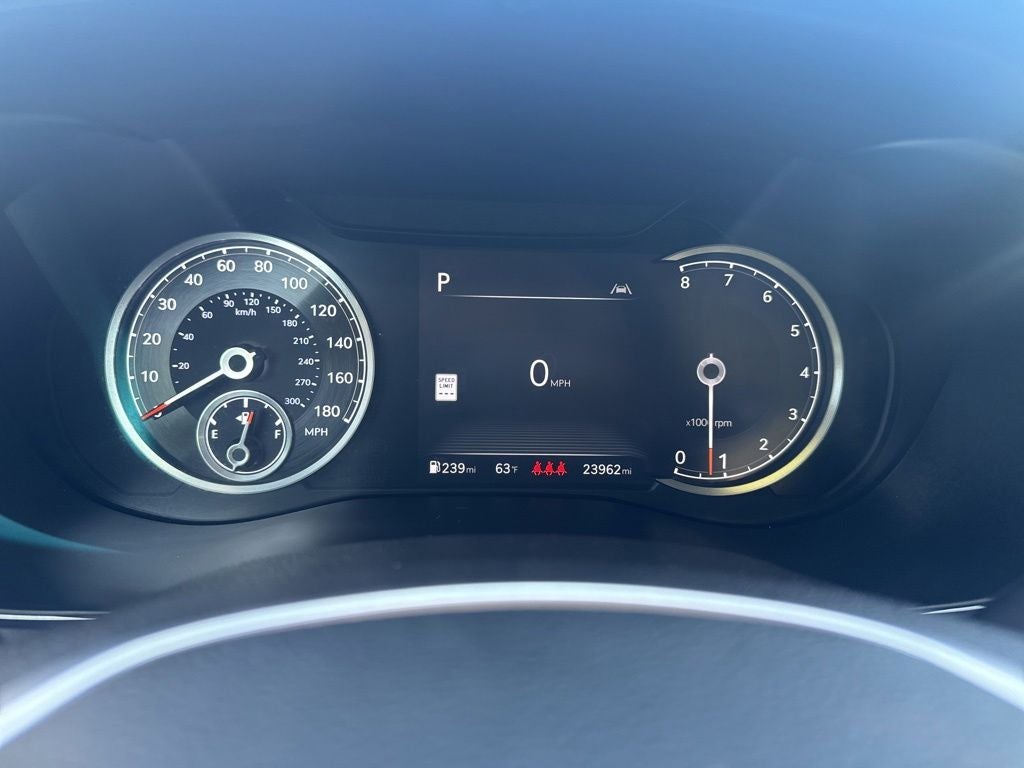 2025 Genesis G70 2.5T