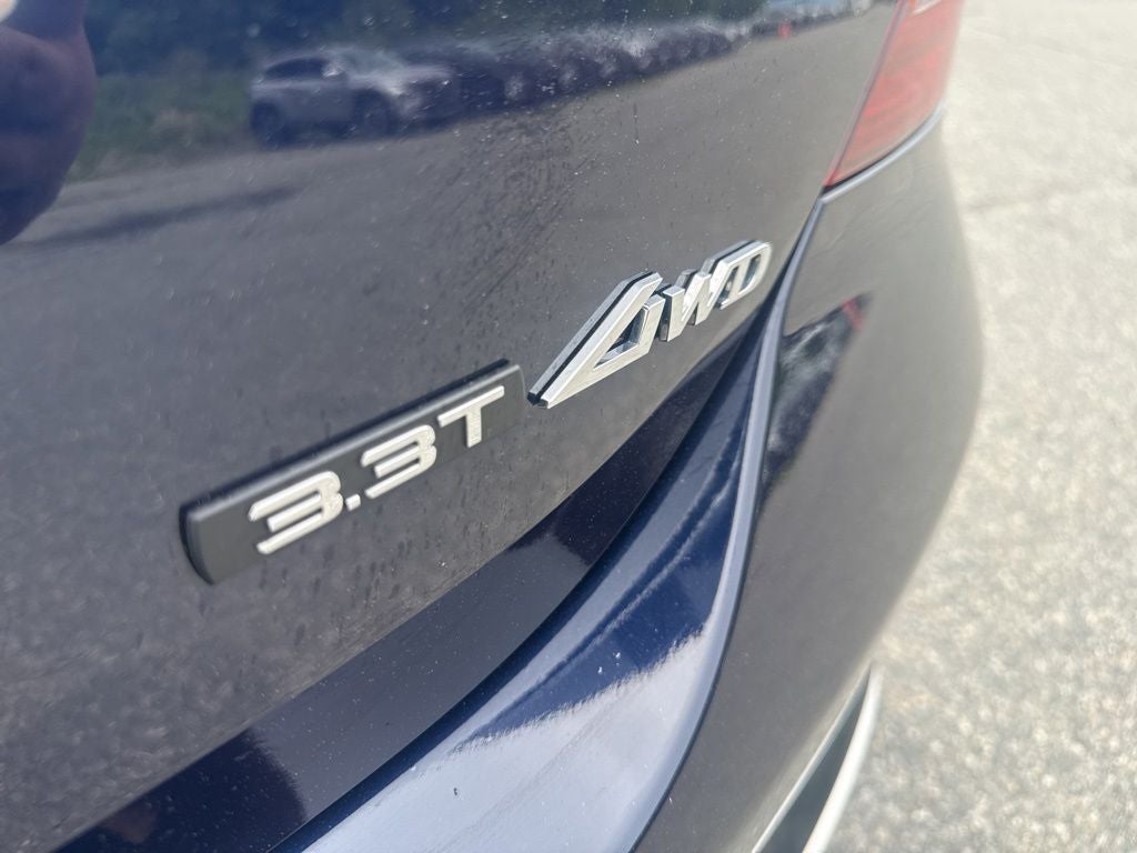 2023 Genesis G70 3.3T