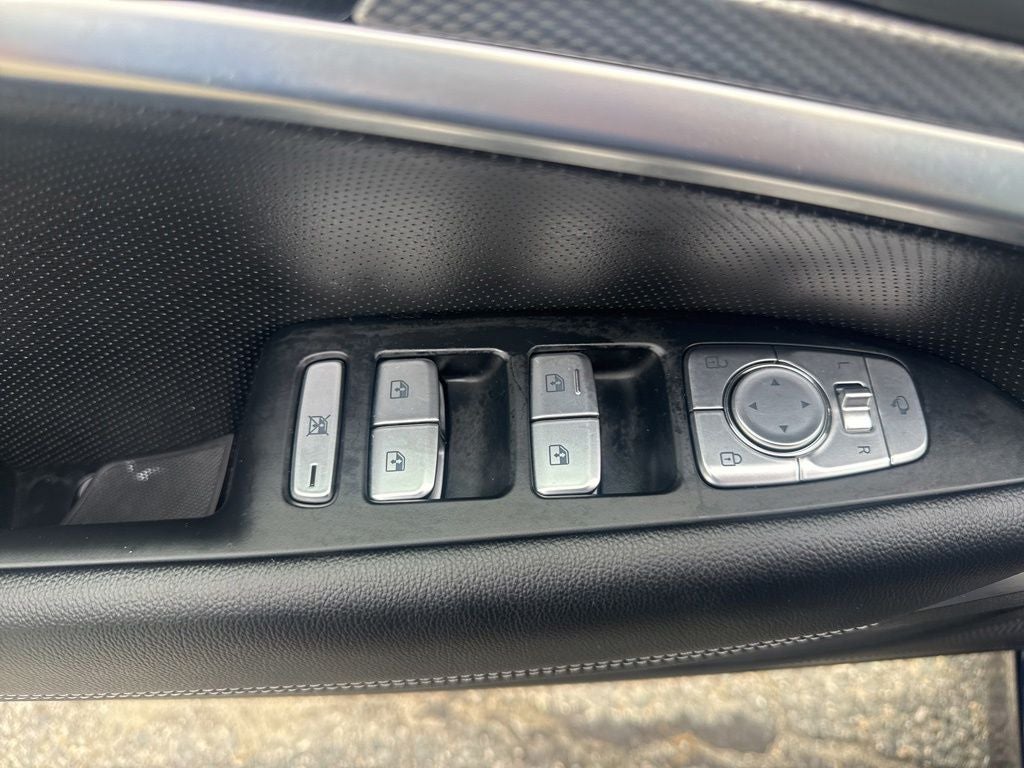 2023 Genesis G70 3.3T