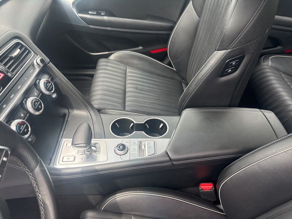 2023 Genesis G70 3.3T