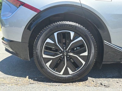 2022 Kia EV6 Wind