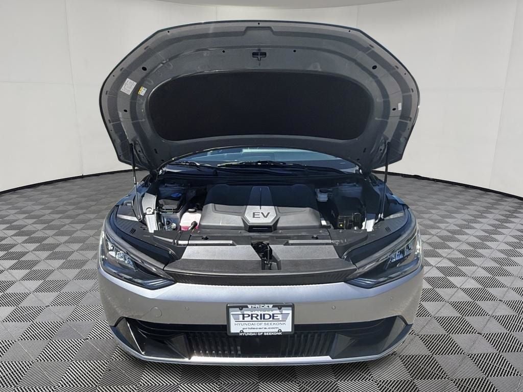2022 Kia EV6 Wind