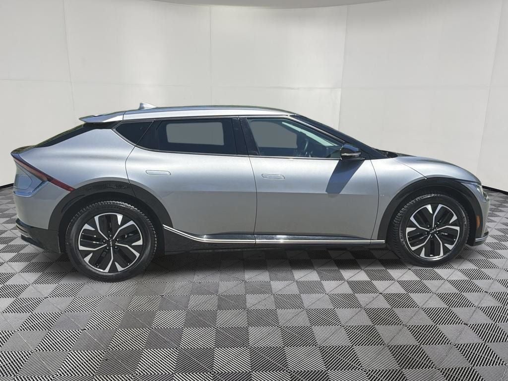 2022 Kia EV6 Wind