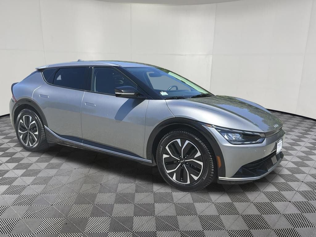 2022 Kia EV6 Wind