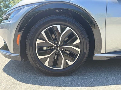 2022 Kia EV6 Wind
