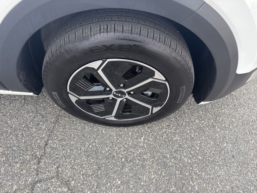 2023 Kia Niro EX