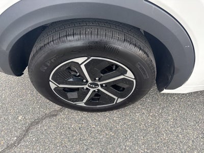 2023 Kia Niro EX