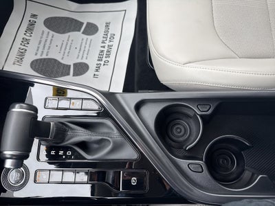 2023 Kia Niro EX