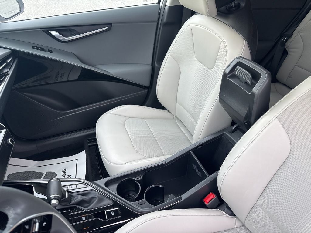 2023 Kia Niro EX