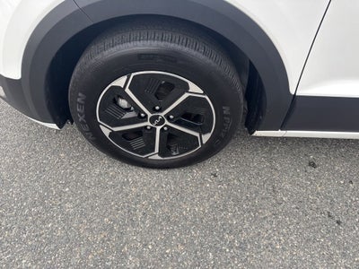2023 Kia Niro EX