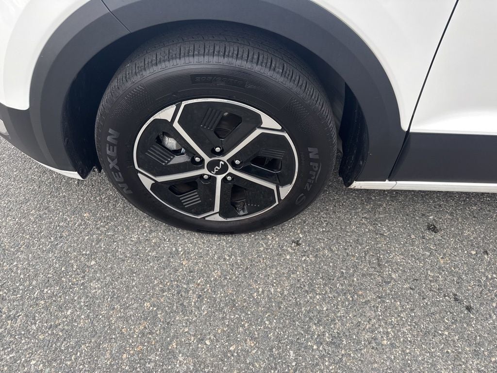 2023 Kia Niro EX