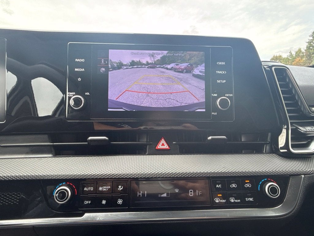 2023 Kia Sportage Hybrid LX