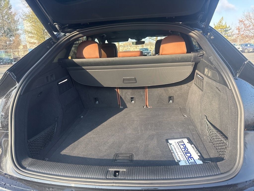 2023 Audi Q5 Sportback 45 S line Premium quattro