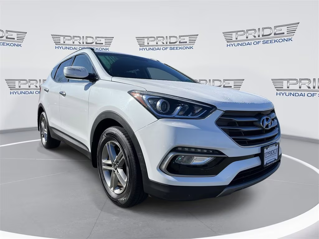 2018 Hyundai
Santa Fe Sport 2.4L
$15,250